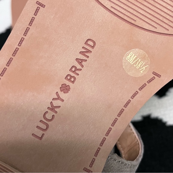 Lucky Brand Feray Titanium Flat Sandals Size 8 - Picture 12 of 16